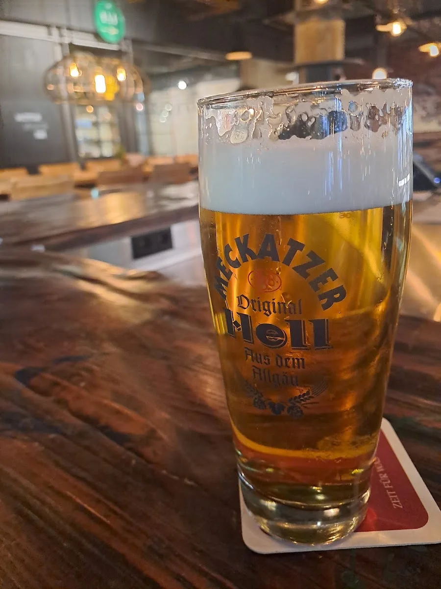 MOTORWORLD Inn Restaurant München – Bier in München, Bayern