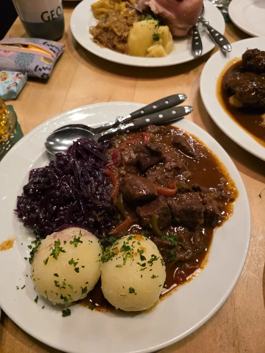Brauhaus GEORGBRAEU – Sauerbraten in Berlin