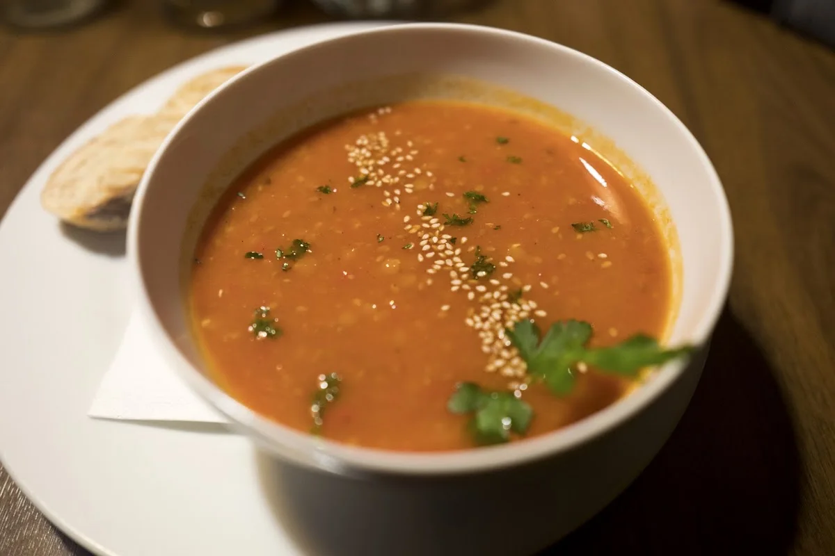 Falscher Hase – Tomatensuppe in Dresden, Sachsen