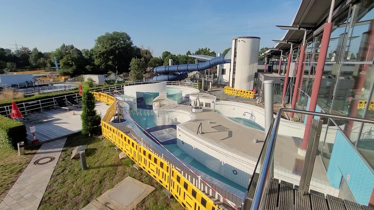 AGGUA TROISDORF – Schwimmbecken in Troisdorf, Nordrhein-Westfalen