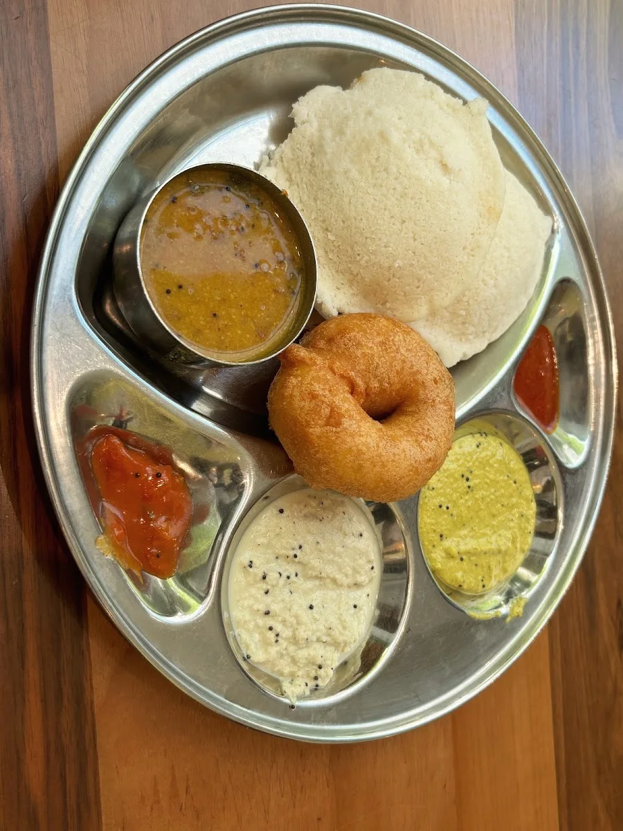 Saravanaa Bhavan – Idli in Berlin