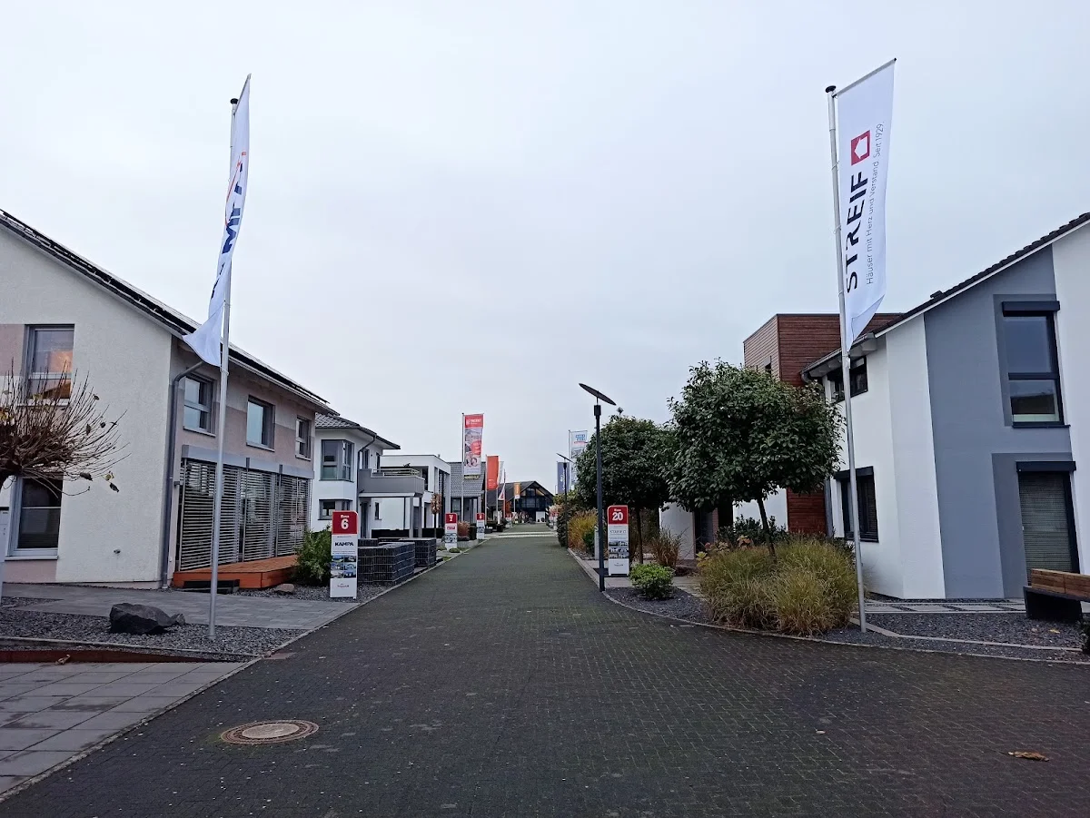 FertighausWelt Köln – Außenbereich in Frechen, Nordrhein-Westfalen