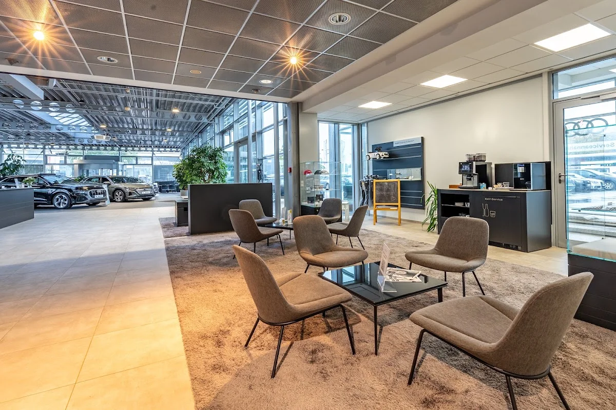 Autohof Reimers GmbH – Innenansichten in Rellingen, Schleswig-Holstein