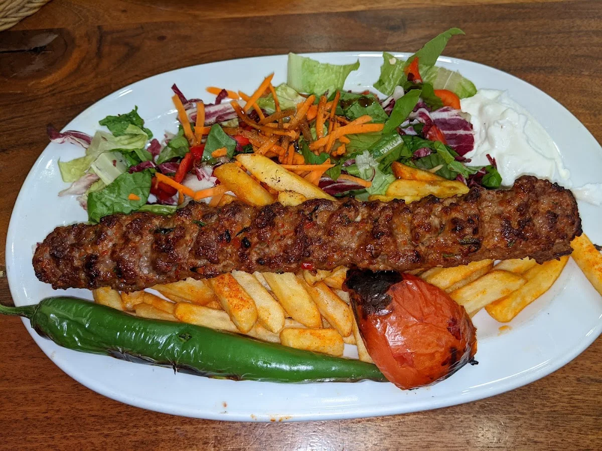 Öz Urfa Kebap Haus – Kebab in Hamburg