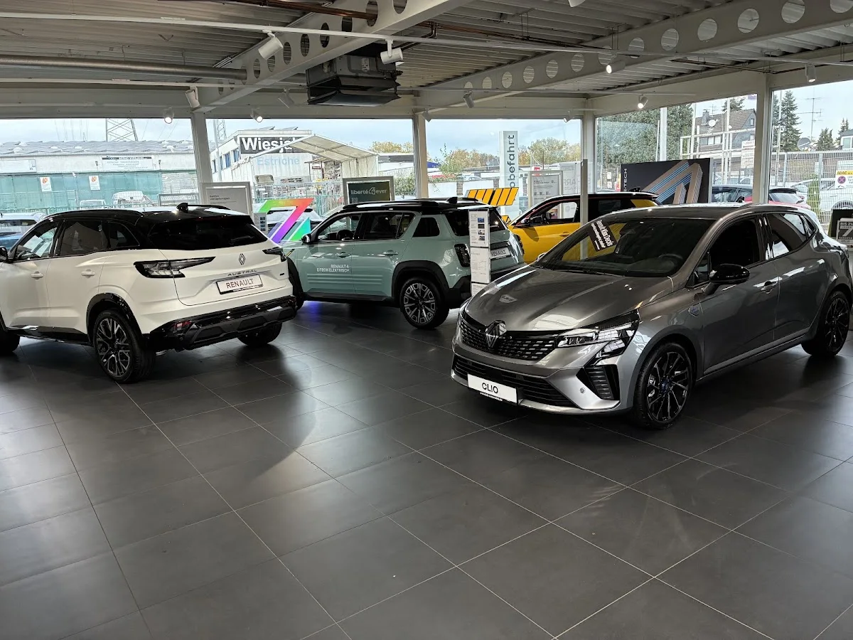 BOB Automotive - Renault - Leverkusen – Innenansichten in Leverkusen, Nordrhein-Westfalen