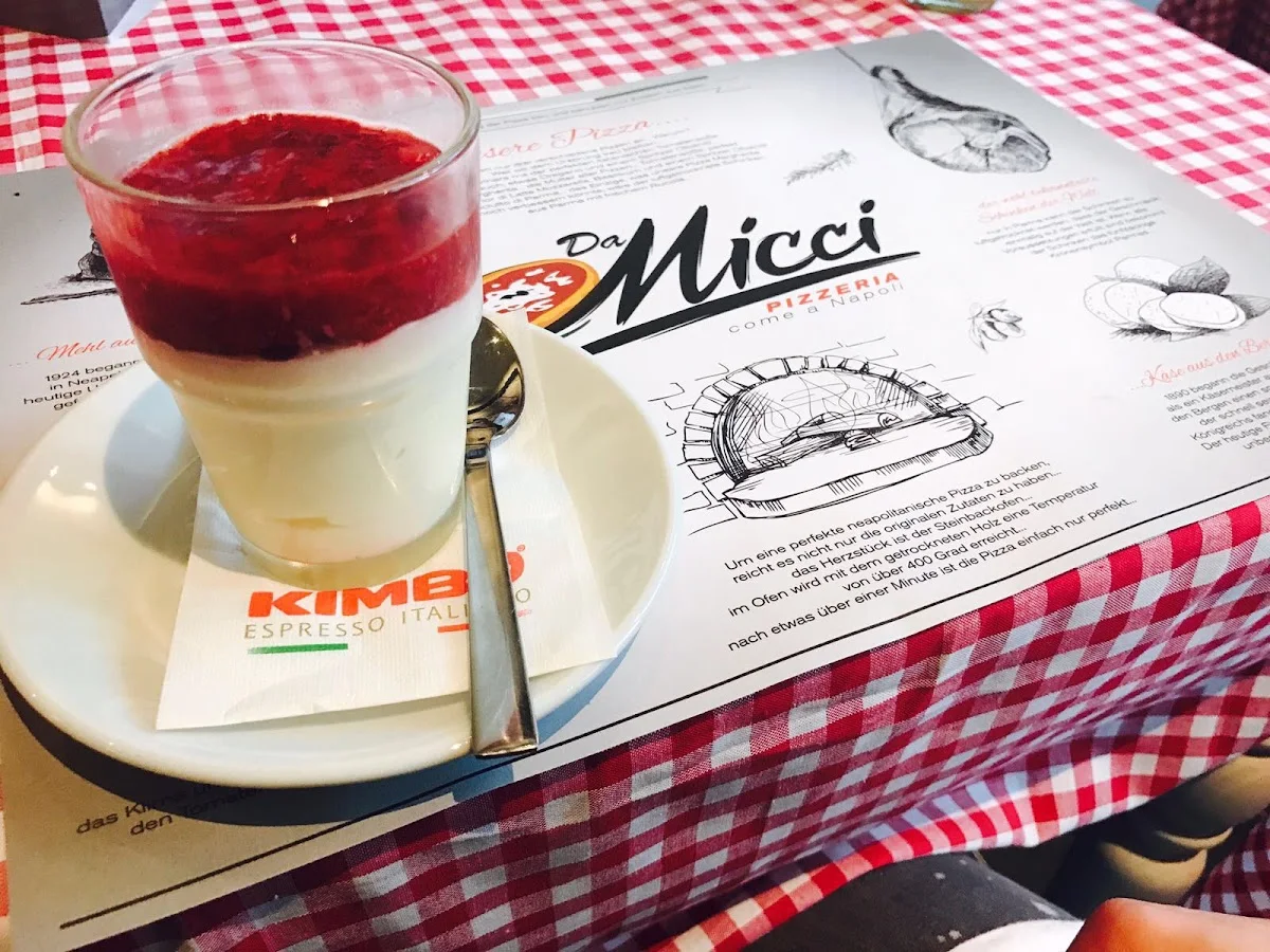 Pizzeria da Micci – Essen und Trinken in Stuttgart, Baden-Württemberg