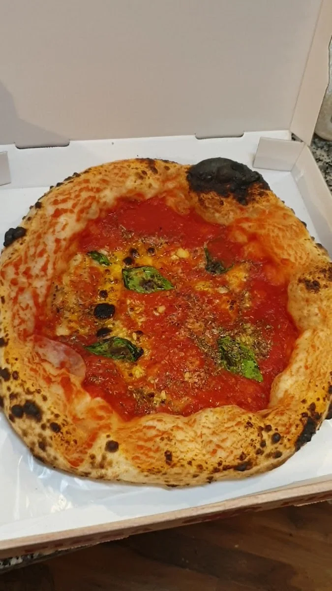 Pizzeria Totò e Peppino 2.0 – Pizzeria in Köln, Nordrhein-Westfalen