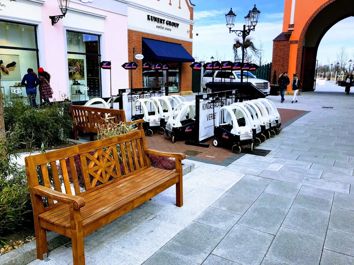 Designer Outlet Berlin – Innenansichten in Wustermark, Brandenburg