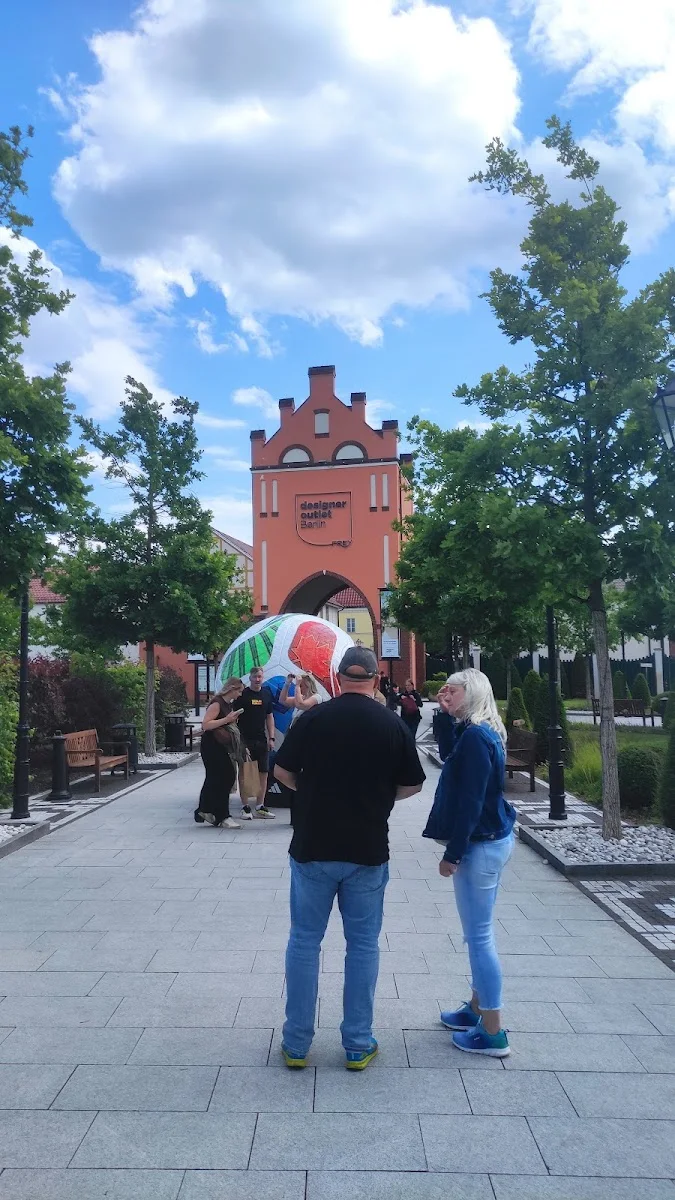 Designer Outlet Berlin – Besucherfoto von Friedy in Wustermark, Brandenburg