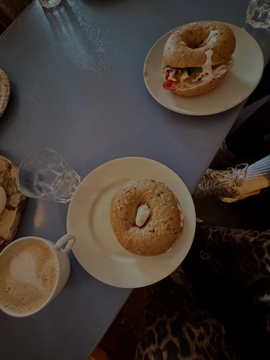 Teilchen & Beschleuniger – Café in Münster, Nordrhein-Westfalen