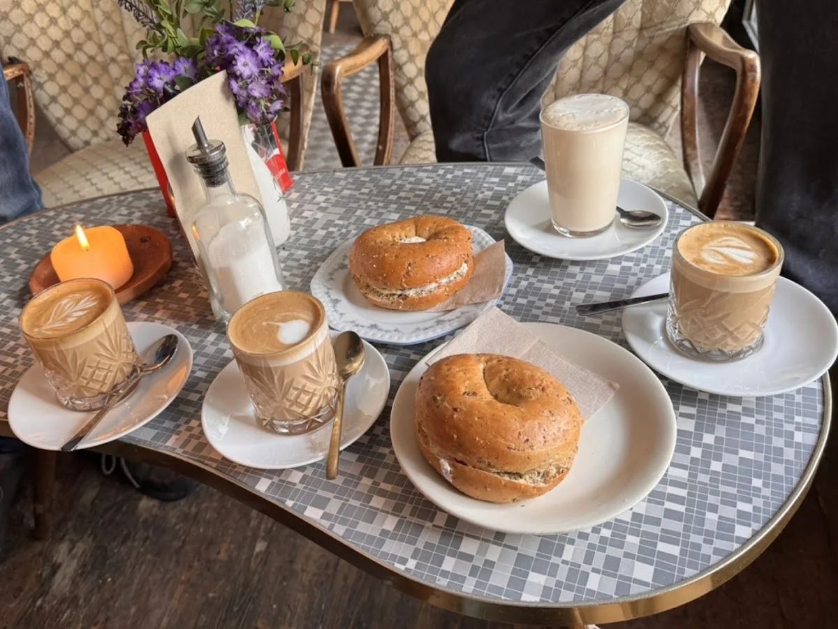 Teilchen & Beschleuniger – Essen und Trinken in Münster, Nordrhein-Westfalen