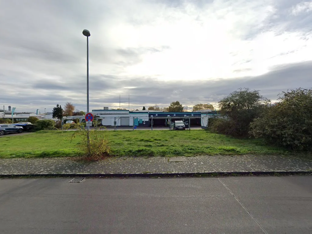 Carwash Füngeling – Street View & 360°-Fotos in Brühl, Nordrhein-Westfalen