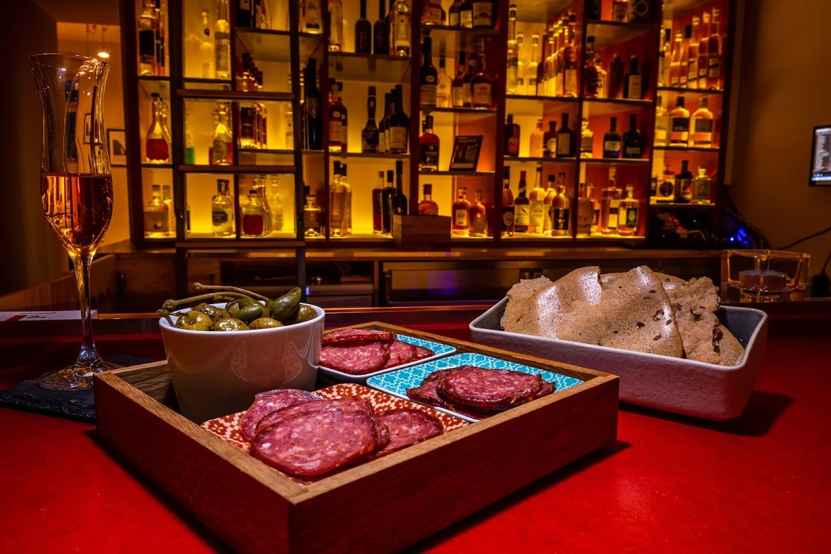 Beavis Bar – Essen und Trinken in Berlin