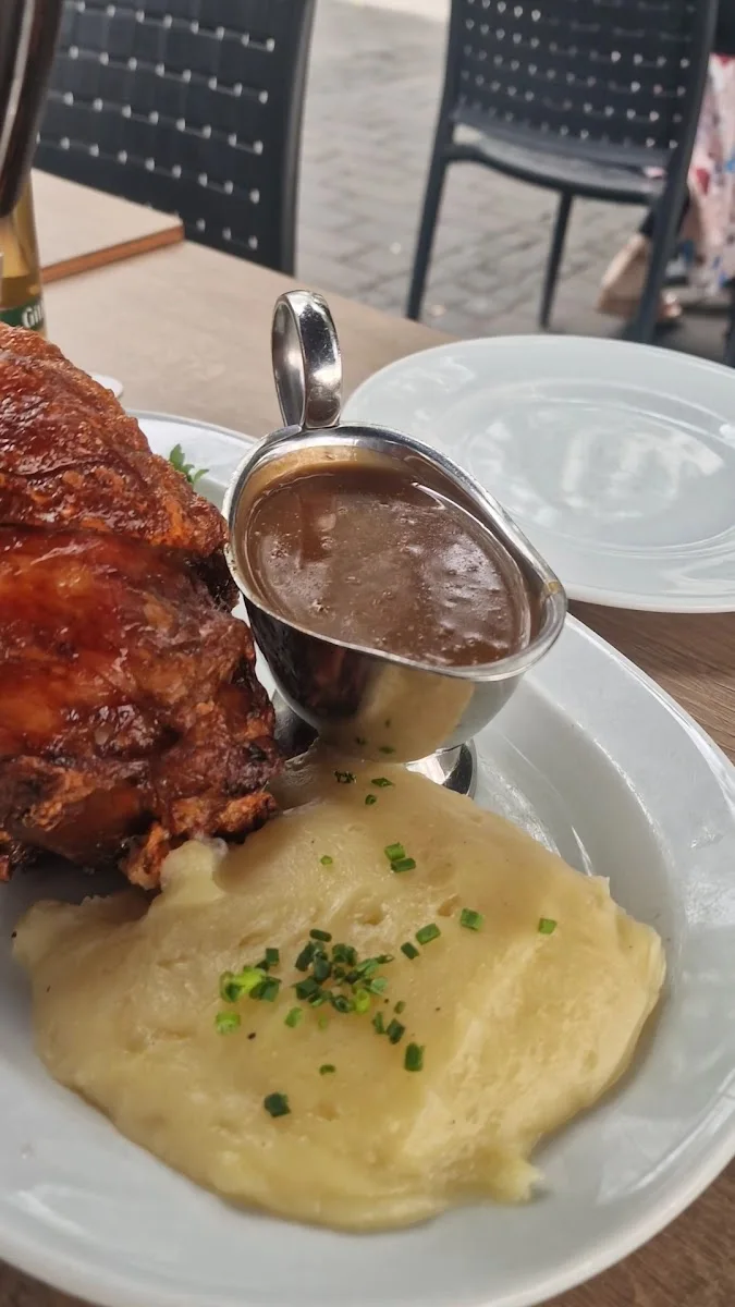 Gilden im Zims “Heimat kölscher Helden” – Restaurant in Köln, Nordrhein-Westfalen