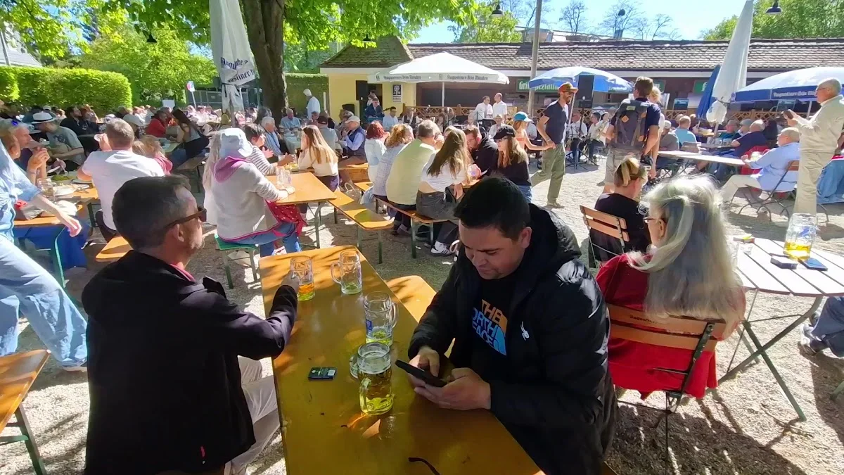 Zum Grünen Baum – Atmosphäre in München, Bayern