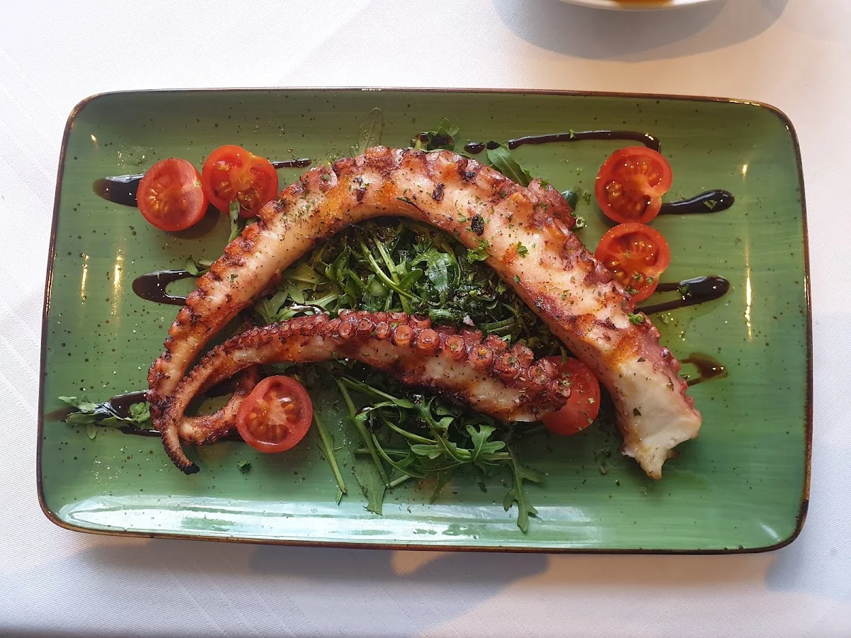 Waldcafe Dionysos Restaurant – Pulpo in Frankfurt am Main, Hessen