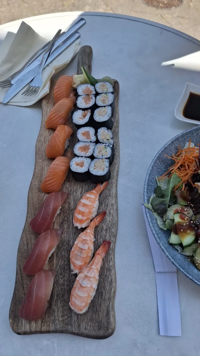 Bistro KOMBU – Imbiss in Düsseldorf, Nordrhein-Westfalen