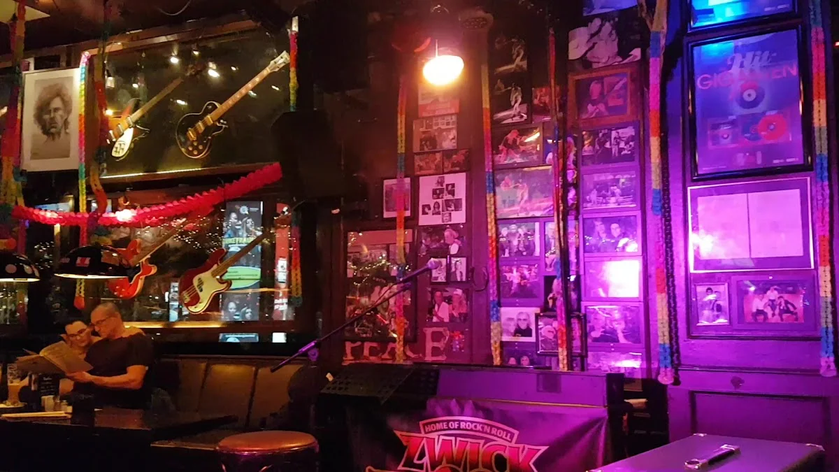 ZWICK St. Pauli – Atmosphäre in Hamburg