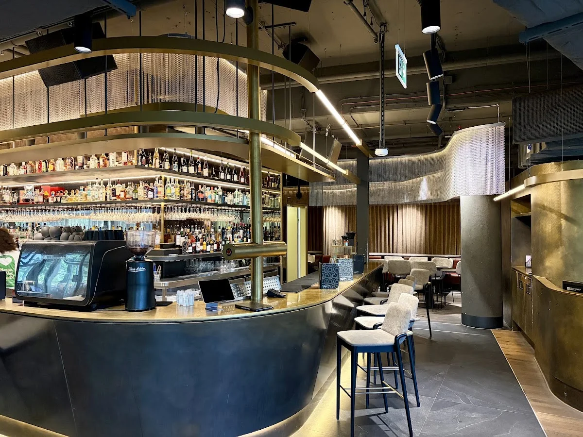 The Alchemist – Atmosphäre in Berlin
