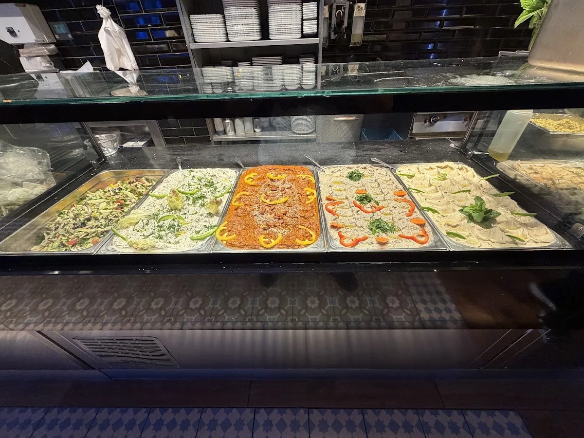 L'Amira Steindamm – Essen und Trinken in Hamburg