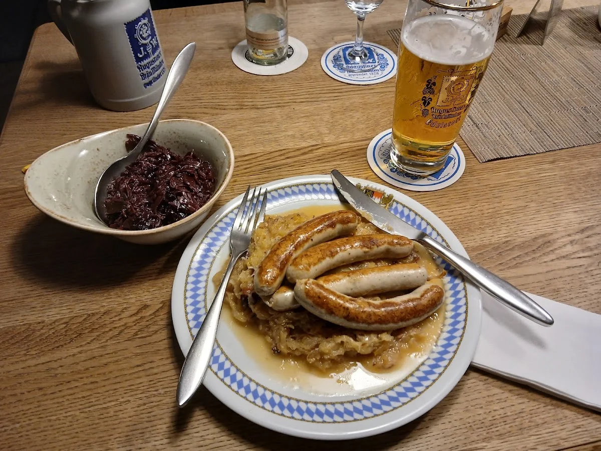 Gaststätte Jagdschlössl – Bratwurst in München, Bayern