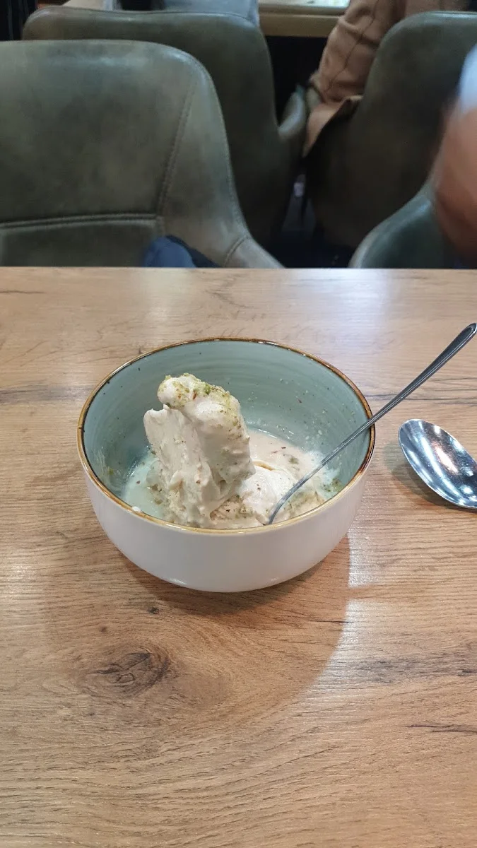 Ariana Restaurant – Gelato in Frankfurt am Main, Hessen