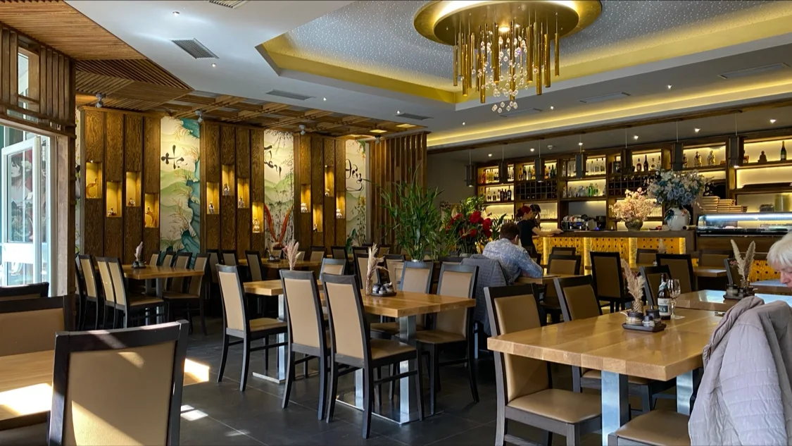 Oishi Fine Asian Cuisine & Sushi Bar – Atmosphäre in Wendelstein, Bayern