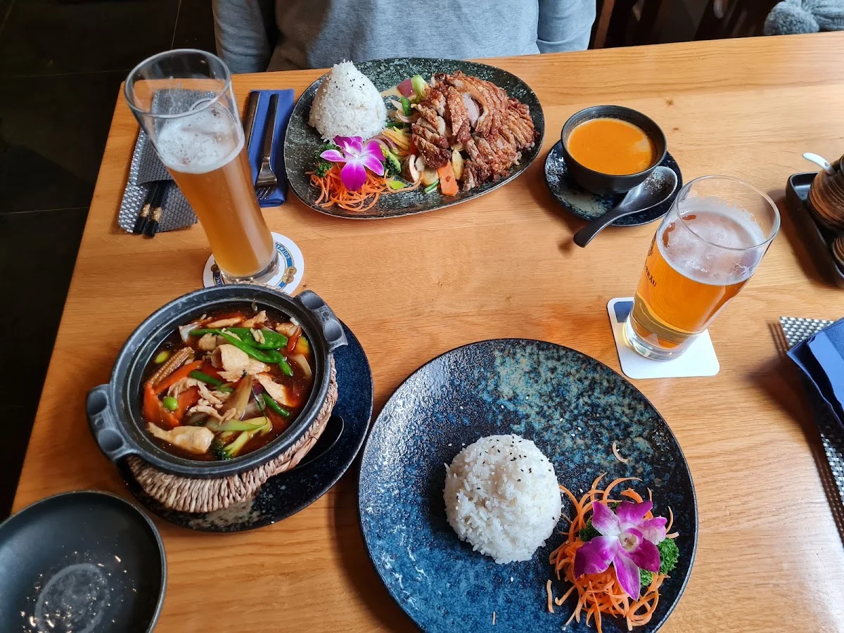 Oishi Fine Asian Cuisine & Sushi Bar – Suppe in Wendelstein, Bayern