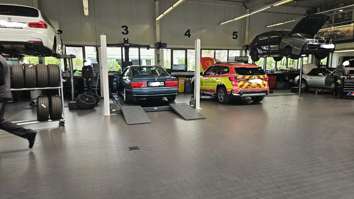 BMW Service Götz Hohenbrunn – Besucherfoto von Spring Power in Hohenbrunn, Bayern