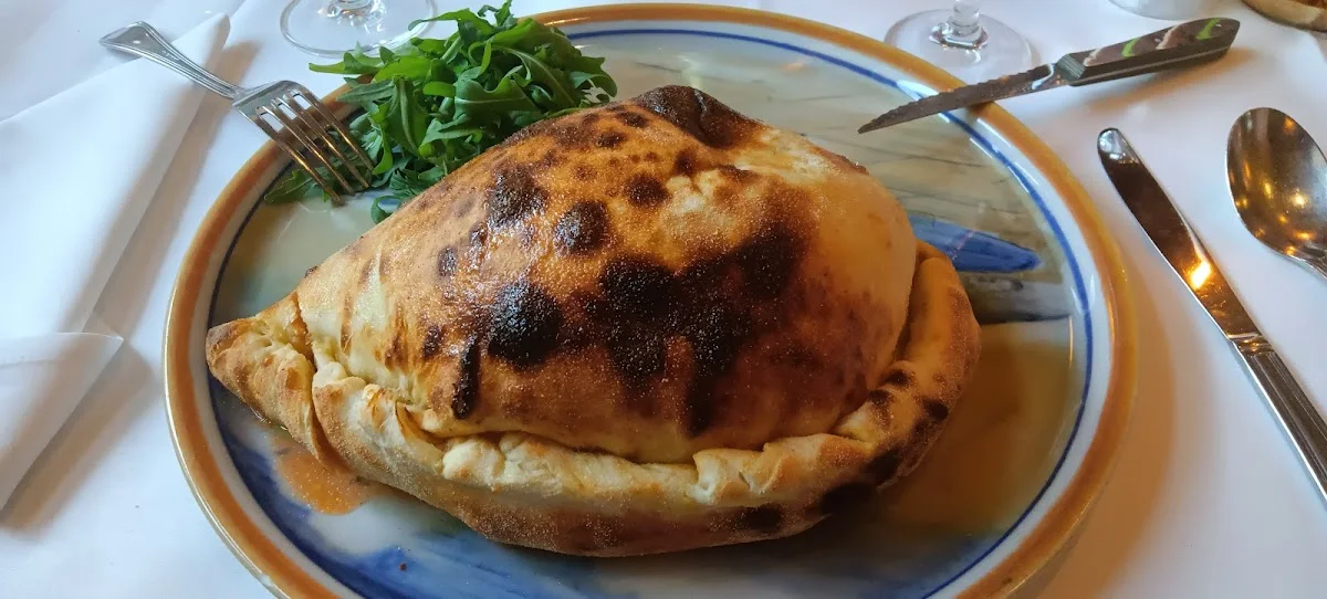 Ristorante Trattoria Vesuvio – Calzone in Berlin