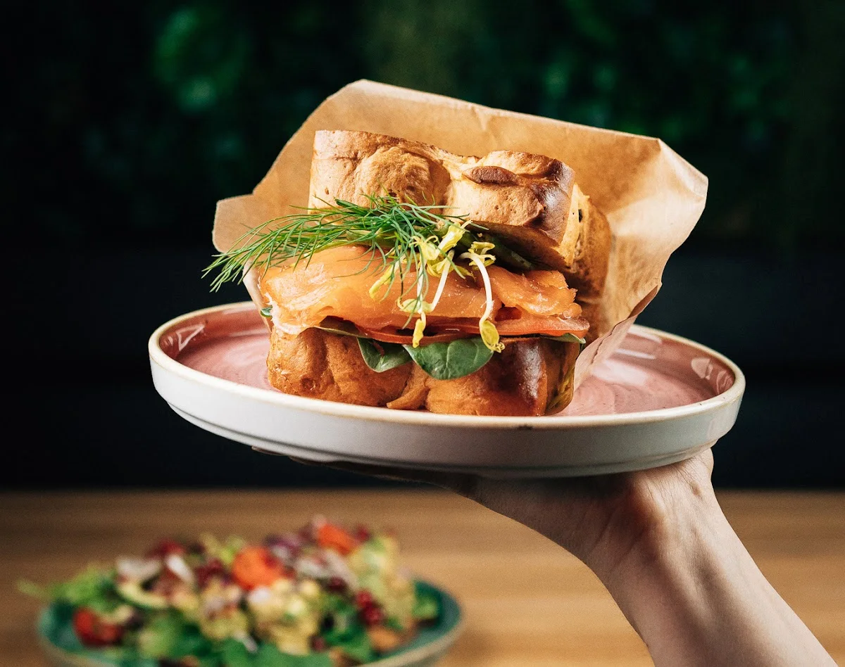 ST. LOUIS Café-Köln – Essen und Trinken in Köln, Nordrhein-Westfalen