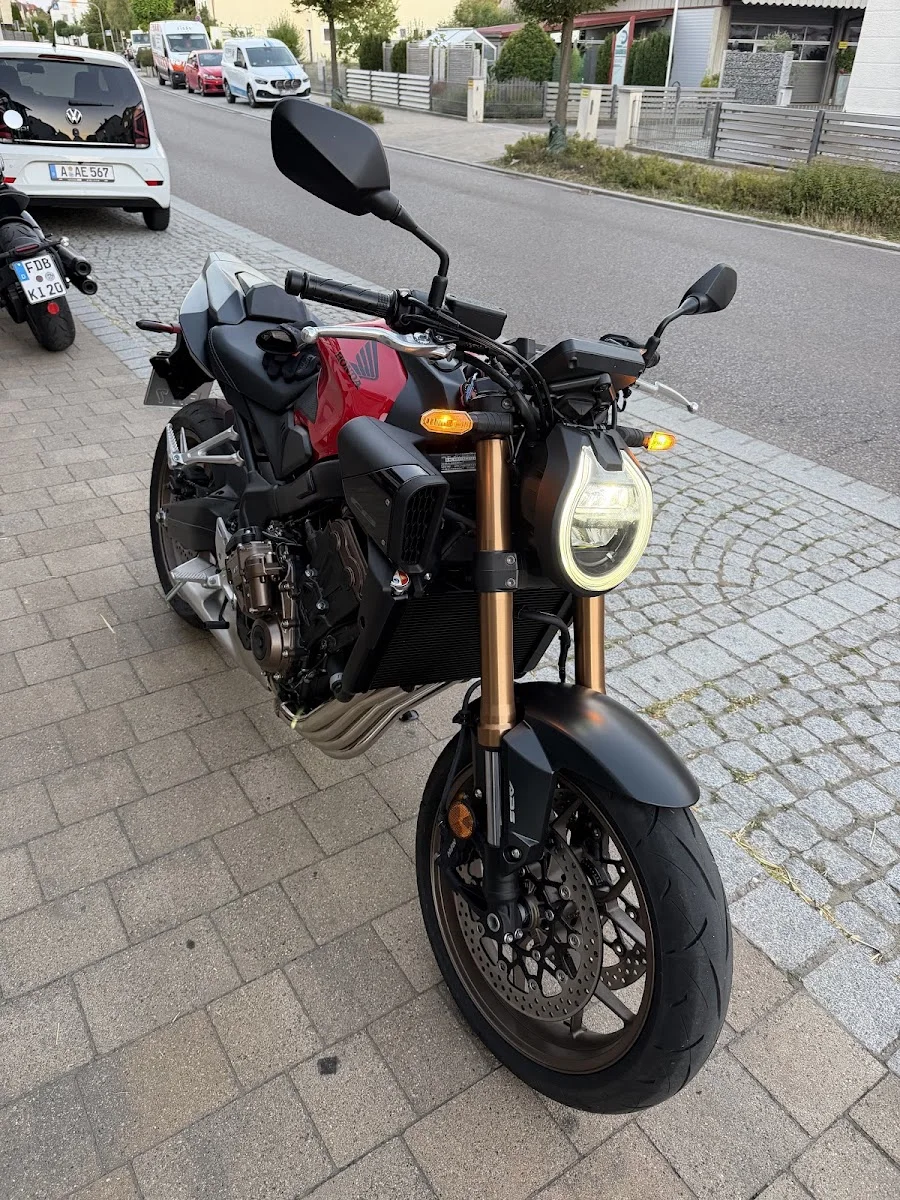 Motorrad-Box GmbH – Motorradhändler in Dachau, Bayern