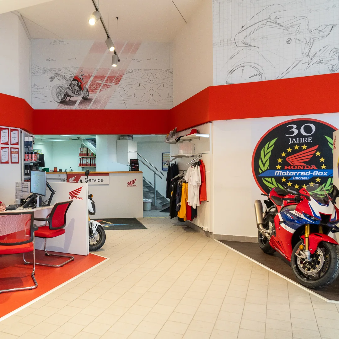 Motorrad-Box GmbH – Innenansichten in Dachau, Bayern