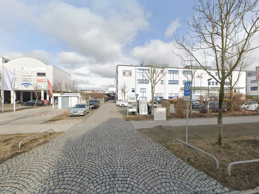Motorrad-Box GmbH – Street View & 360°-Fotos in Dachau, Bayern