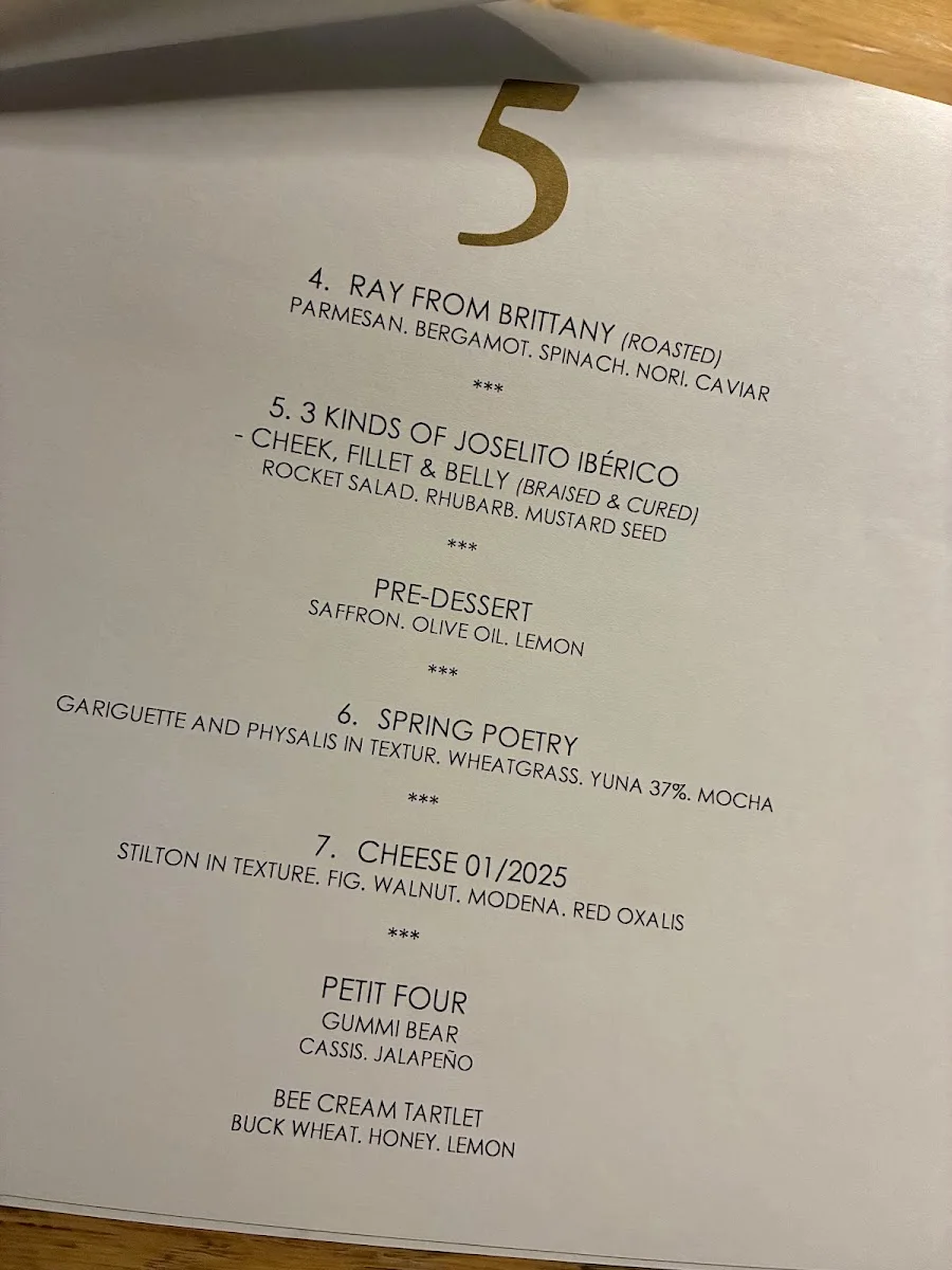 5 Gourmet Restaurant & Wein Bar – Speisekarte in Stuttgart, Baden-Württemberg