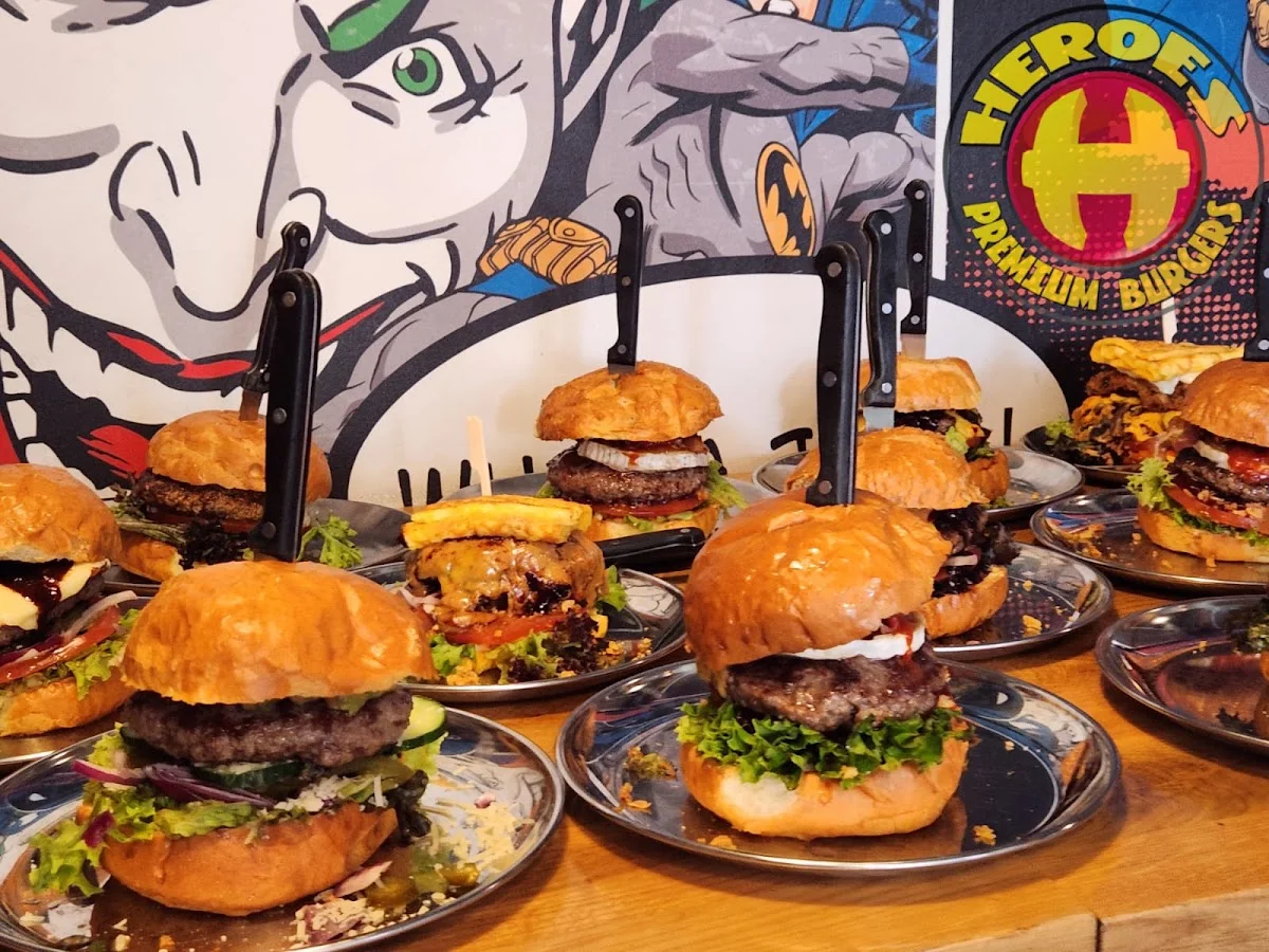 Heroes Premium Burgers – Essen und Trinken in Frankfurt am Main, Hessen