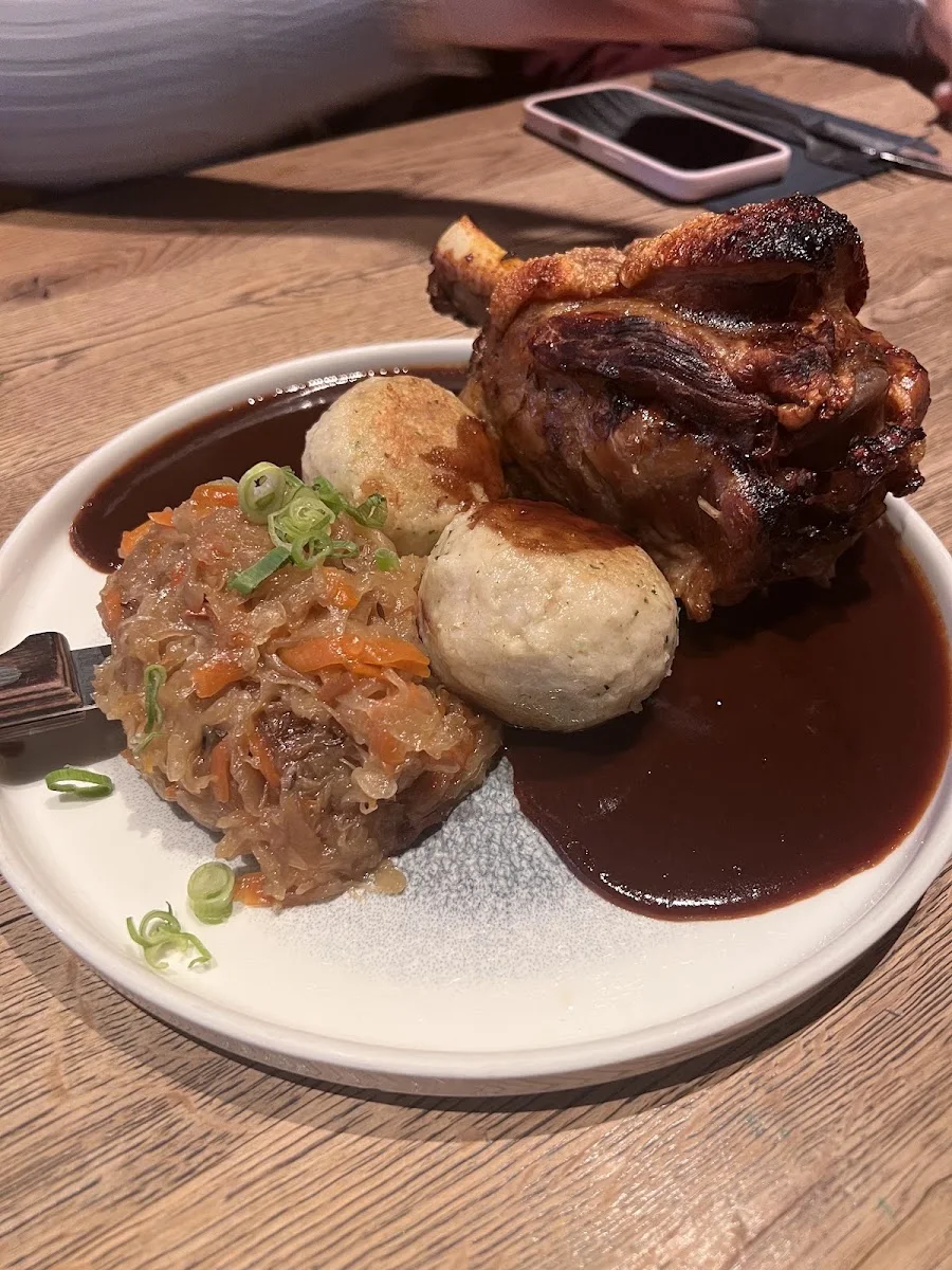 Biermeisterei by Lemke - Brauerei, BBQ, Grill Restaurant – Sauerkraut in Berlin