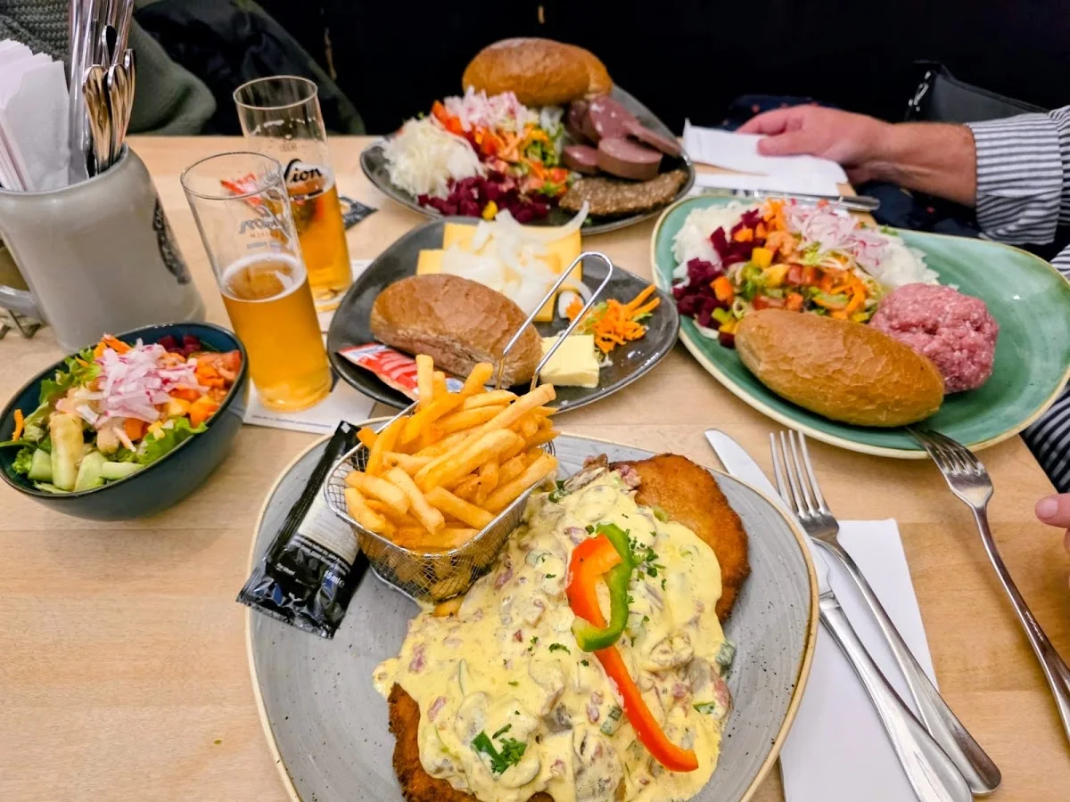 Gertrudenhof am Neumarkt – Schnitzel in Köln, Nordrhein-Westfalen