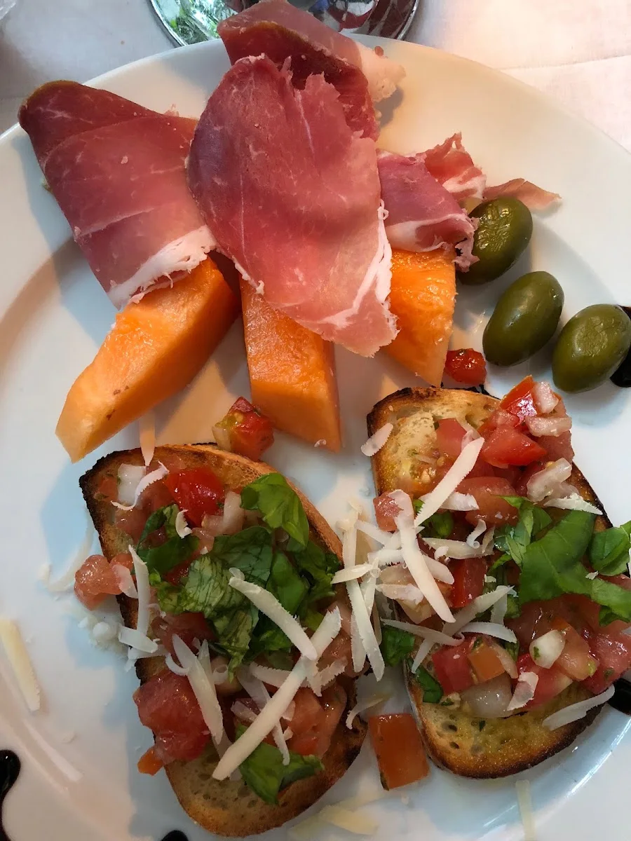 Trattoria Bella Italia – Essen und Trinken in Hamburg