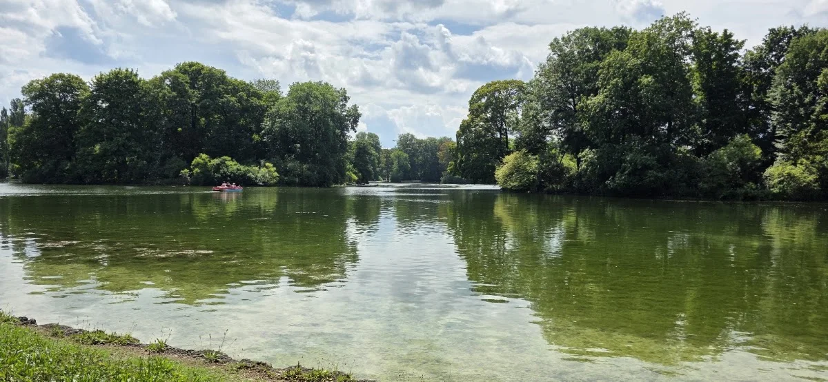 Seehaus im Englischen Garten – Kleinhesseloher See in München, Bayern