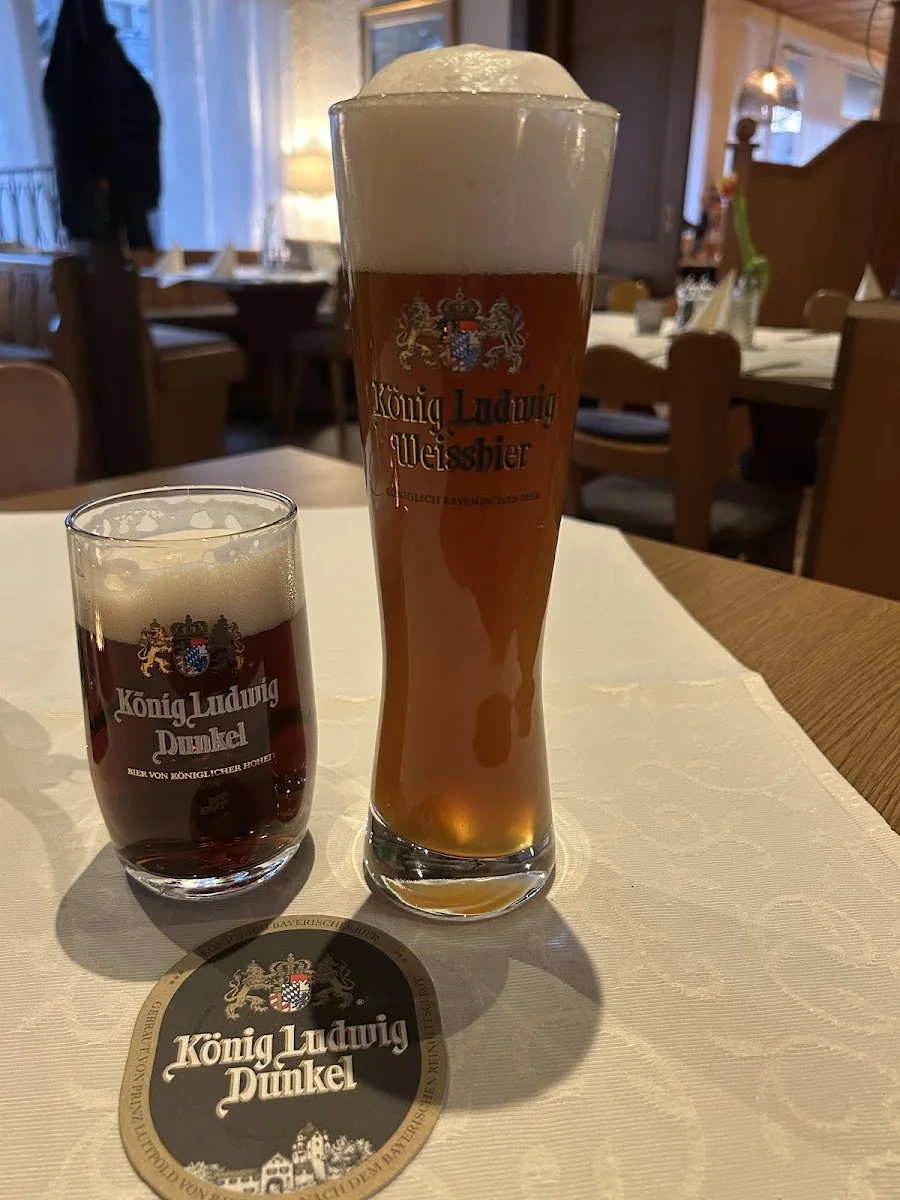 Ratsstuben Dalmacija-Grill – Essen und Trinken in Olching, Bayern