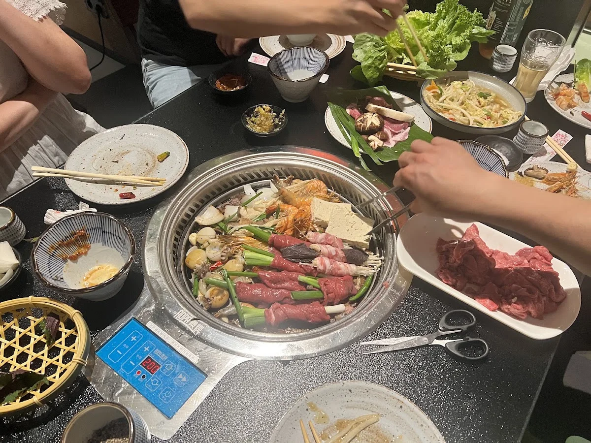Bulgogi Queen Korean BBQ Restaurant – Fleisch in Stuttgart, Baden-Württemberg