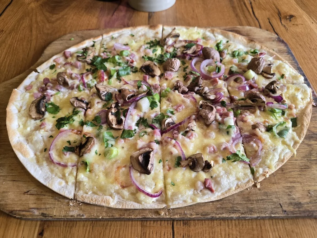 Wirtshaus im Ostend – Flammkuchen in Frankfurt am Main, Hessen