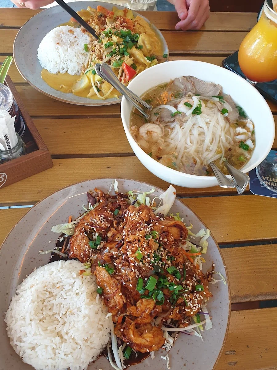 bonjour Saigon Köln – Suppe in Köln, Nordrhein-Westfalen