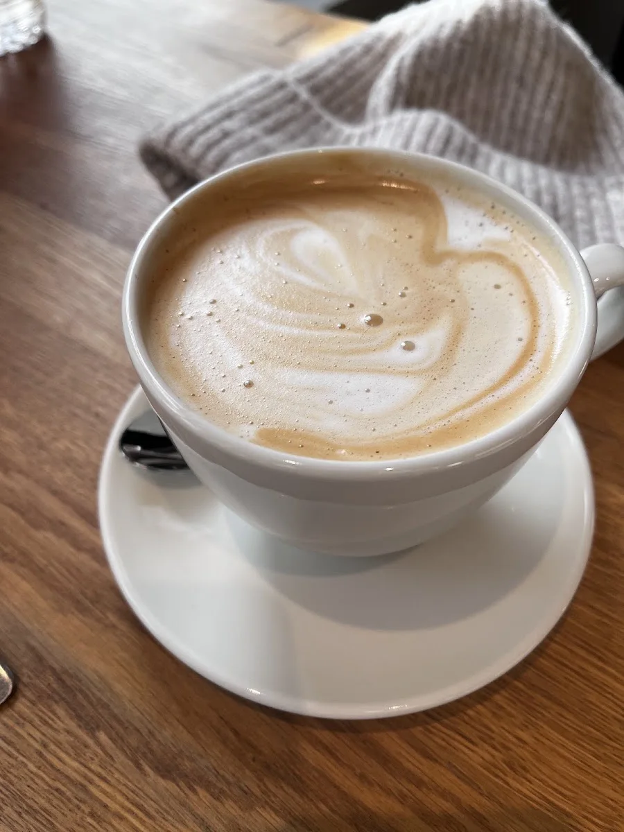 ZEIT FÜR BROT – Cappuccino in Berlin