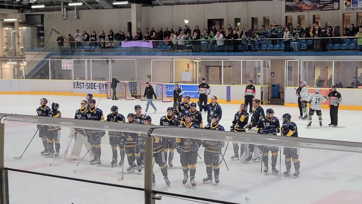 Eiswelt Stuttgart – Eishockeyspielfeld in Stuttgart, Baden-Württemberg