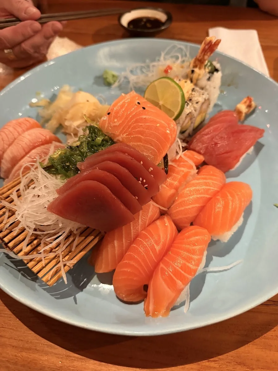 Five Rivers Restaurant – Sashimi in Berlin