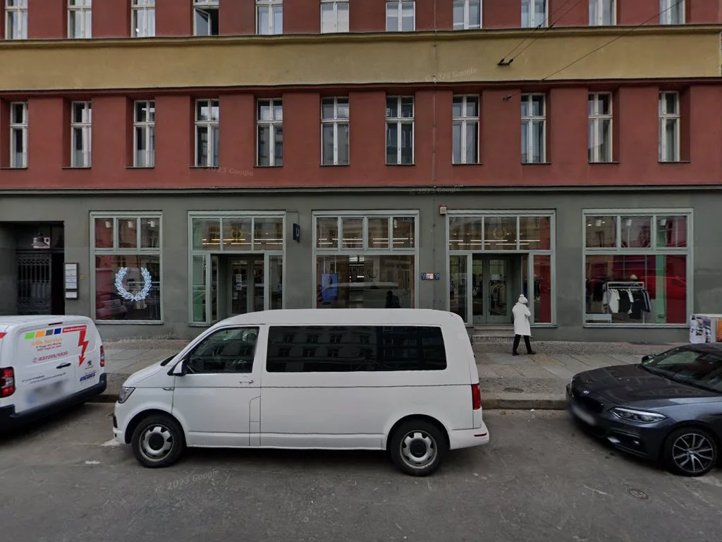 FRED PERRY Berlin Mitte – Street View & 360°-Fotos in Berlin