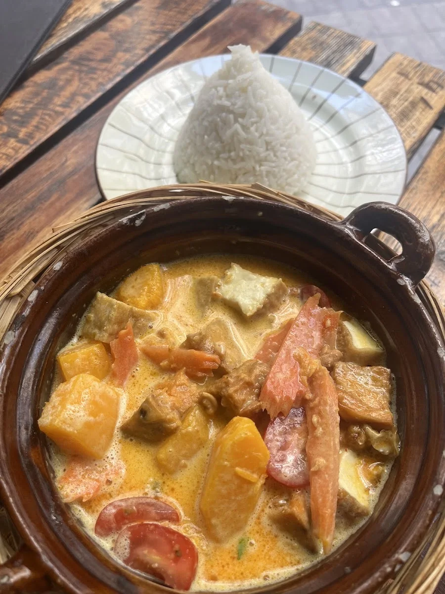 Good Morning Vietnam Vegan – Gelbes Curry in Berlin