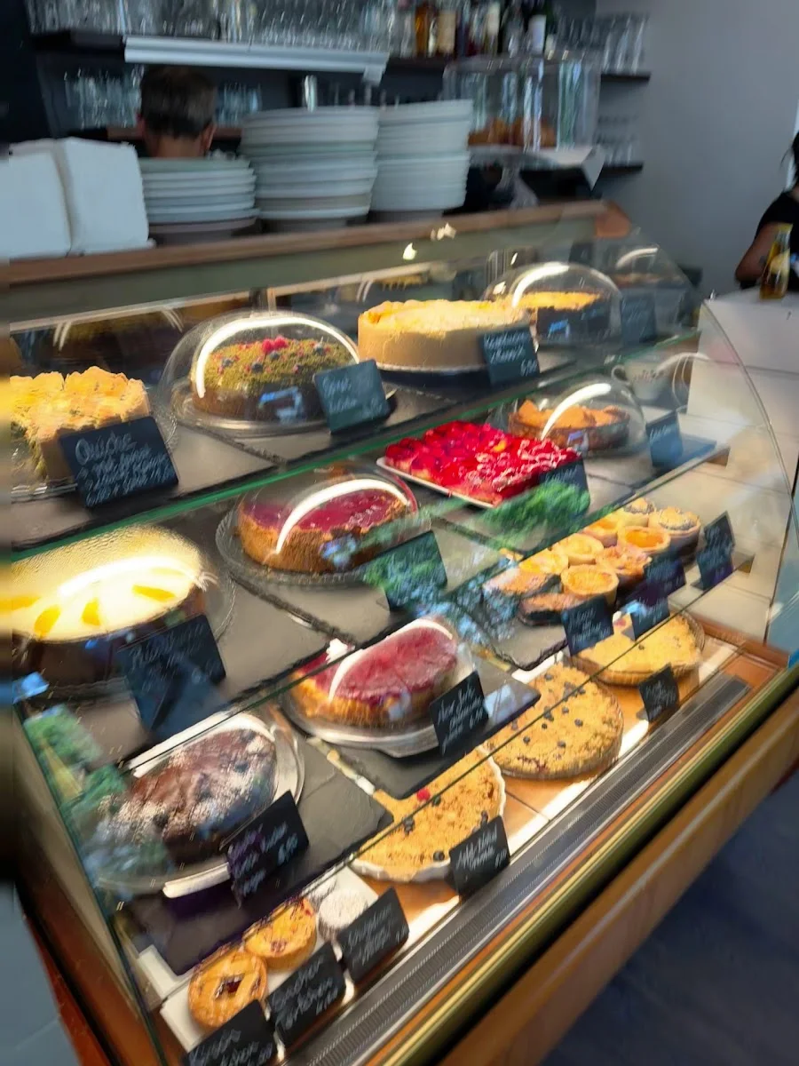 Roseli Café & Bar – Café in Frankfurt am Main, Hessen